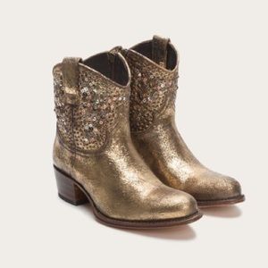 Frye Deborah Ankle Booties sz 6